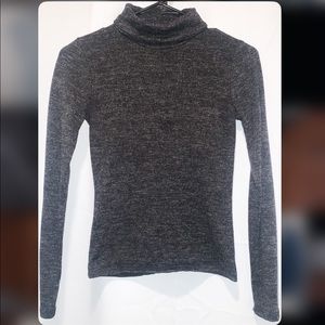 Turtle neck sweater